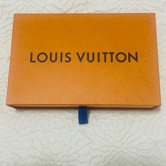 Louis Vuitton Gift Box-Excellent Condition! - Picture 1 of 6